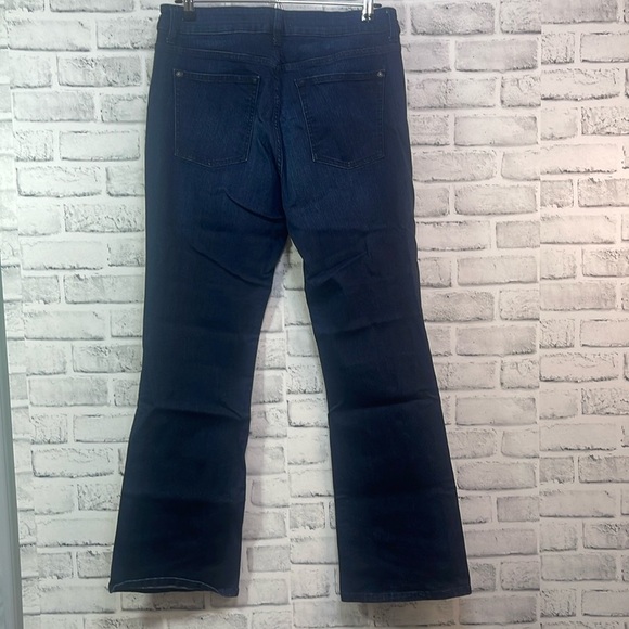 Warp + Weft Austin Petite Bootcut Jeans 31x30 - Picture 2 of 6